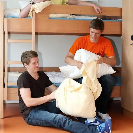 Neckarpark Hostel *