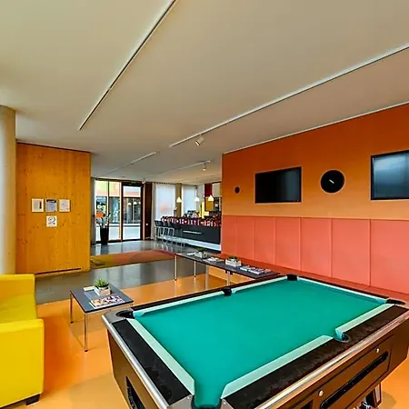 Neckarpark Auberge de jeunesse