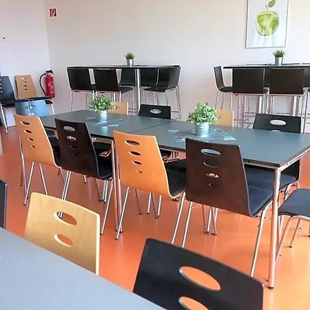 Neckarpark Auberge de jeunesse