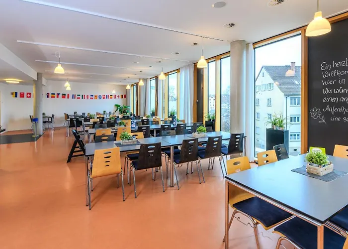 Neckarpark Hostel Stuttgart